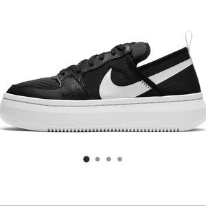 Nike Court Vision Alta TXT Sneaker